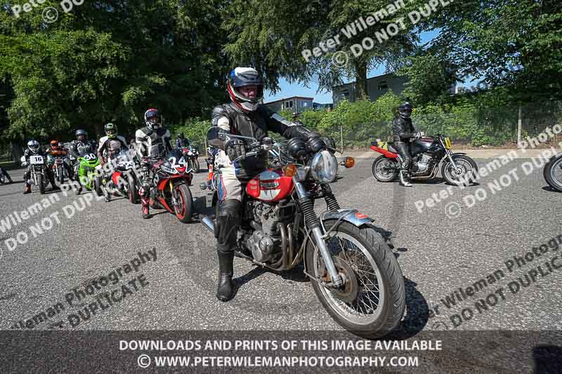 cadwell park;cadwell park photographs;cadwell trackday photographs;enduro digital images;event digital images;eventdigitalimages;peter wileman photography;racing digital images;trackday digital images;trackday photos